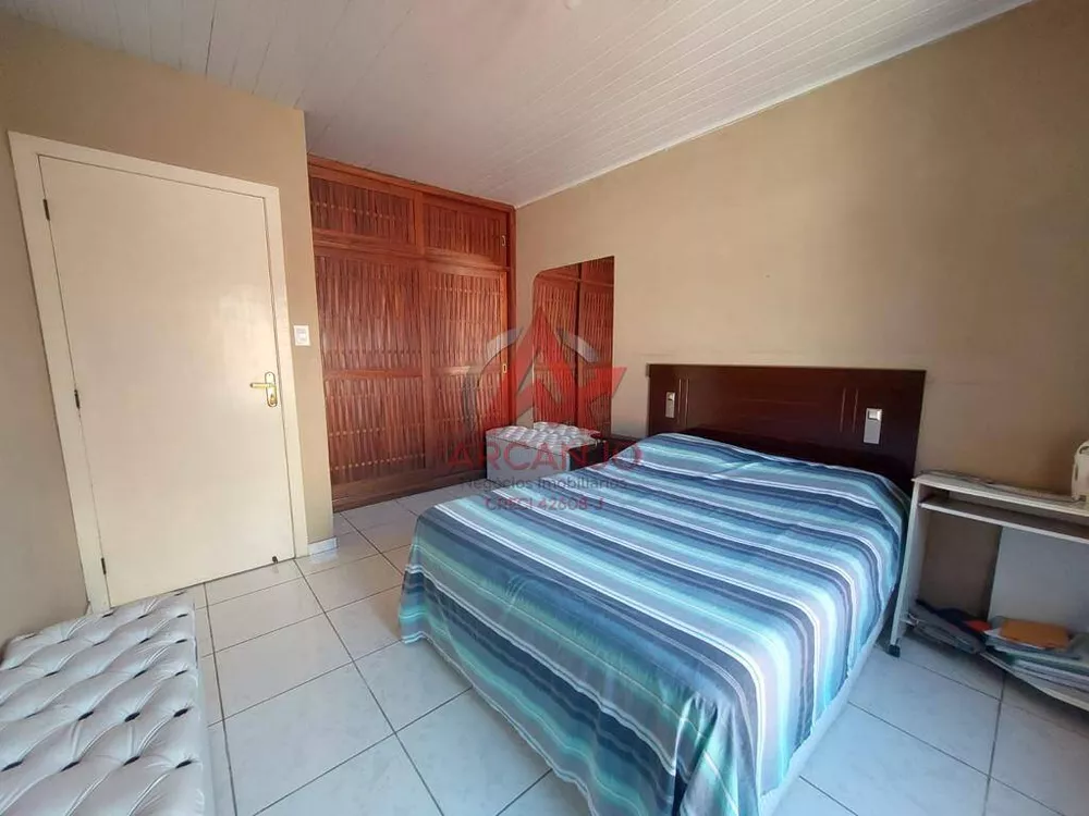 Casa, 3 quartos, 146 m² - Foto 2