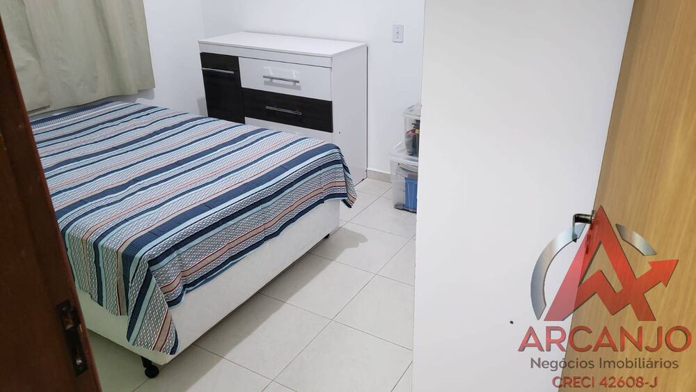 Apartamento à venda com 2 quartos, 72m² - Foto 2
