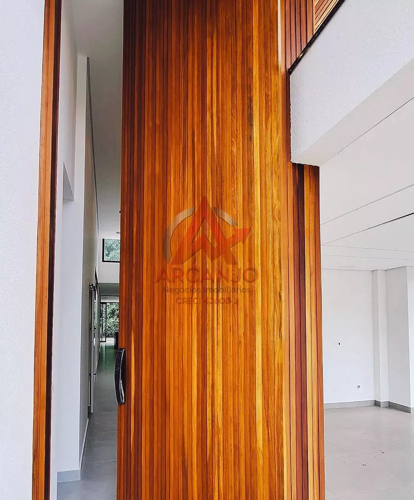 Casa, 4 quartos, 312 m² - Foto 2