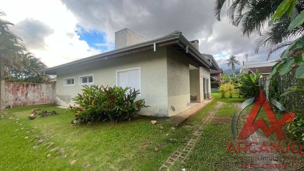 Casa à venda com 3 quartos, 544m² - Foto 1