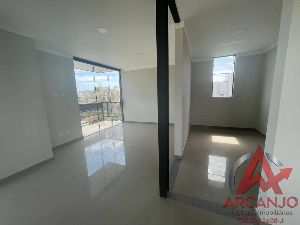 Casa à venda com 4 quartos, 310m² - Foto 9