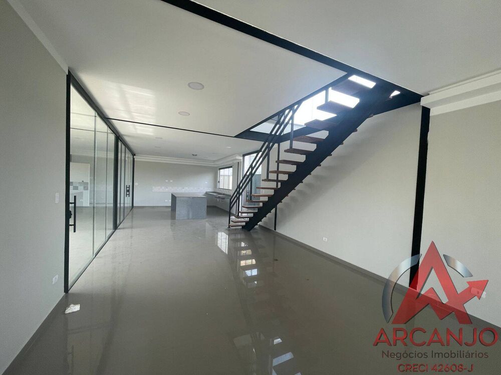 Casa à venda com 4 quartos, 310m² - Foto 5