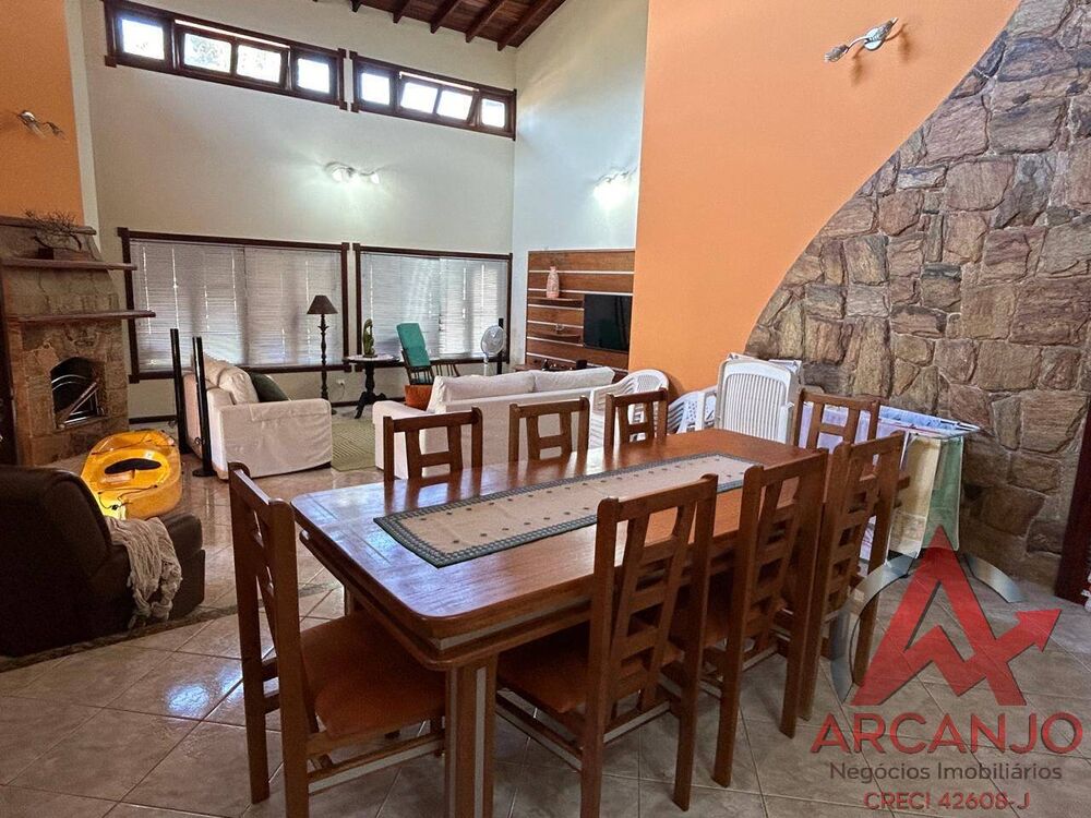 Casa à venda com 3 quartos, 249m² - Foto 27