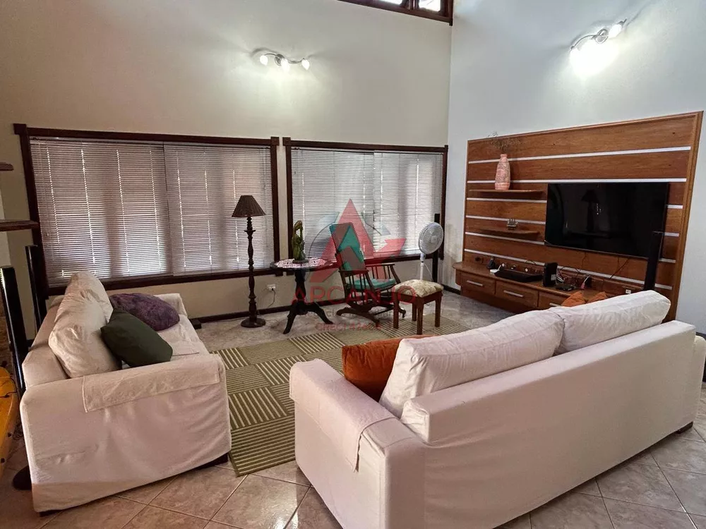 Casa, 3 quartos, 249 m² - Foto 4