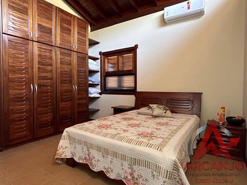 Casa à venda com 3 quartos, 249m² - Foto 28