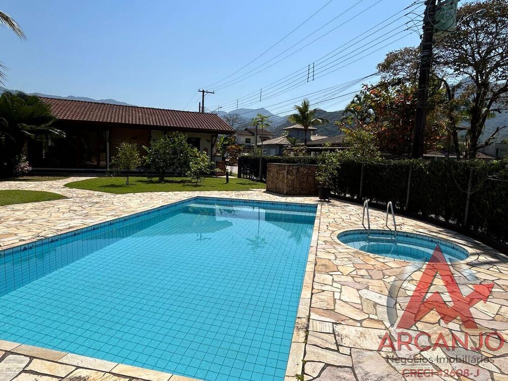 Casa à venda com 3 quartos, 249m² - Foto 10