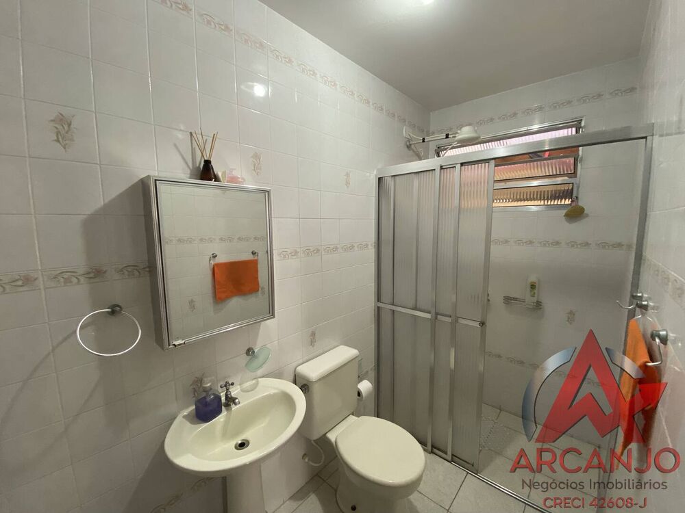 Apartamento à venda com 2 quartos, 68m² - Foto 2