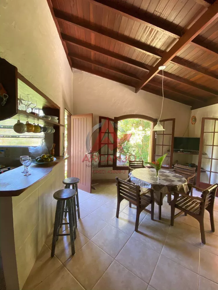 Casa, 4 quartos, 140 m² - Foto 1