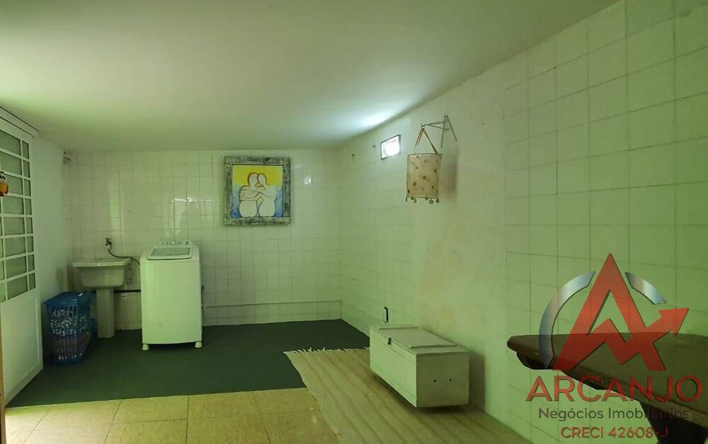 Casa, 4 quartos, 197 m² - Foto 2