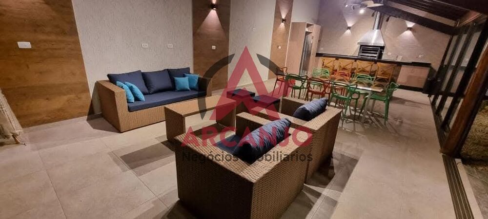 Casa à venda com 4 quartos, 400m² - Foto 4