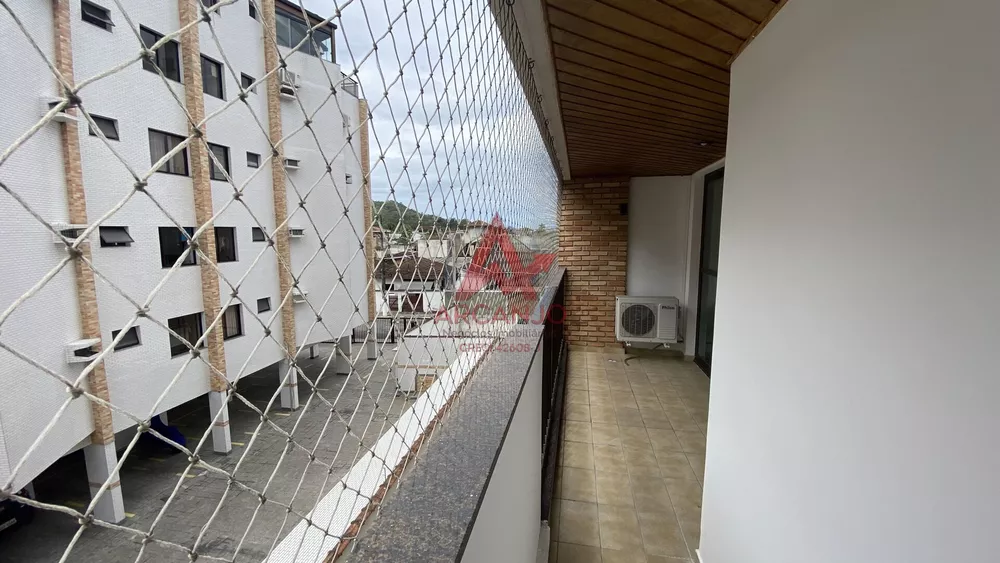 Apartamento, 3 quartos, 100 m² - Foto 2