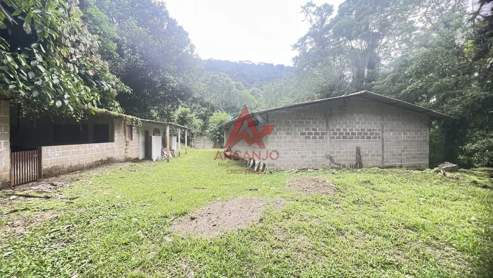 Chácara, 3 quartos, 700 m² - Foto 3