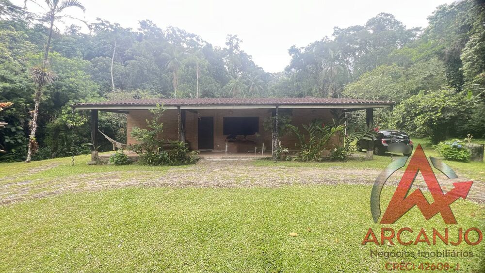 Chácara à venda com 3 quartos, 700m² - Foto 2