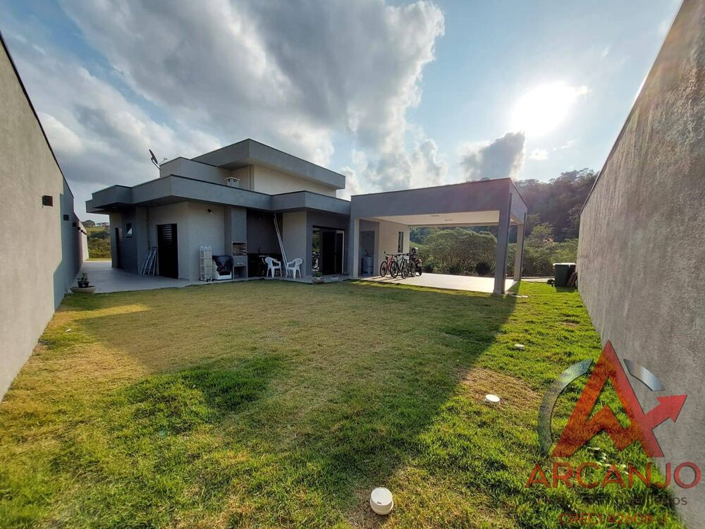 Casa de Condomínio à venda com 3 quartos, 160m² - Foto 1