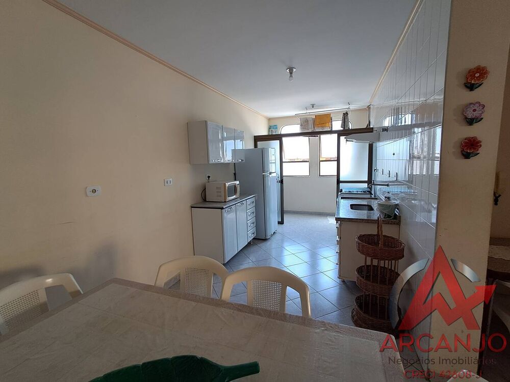 Apartamento à venda com 2 quartos, 81m² - Foto 2