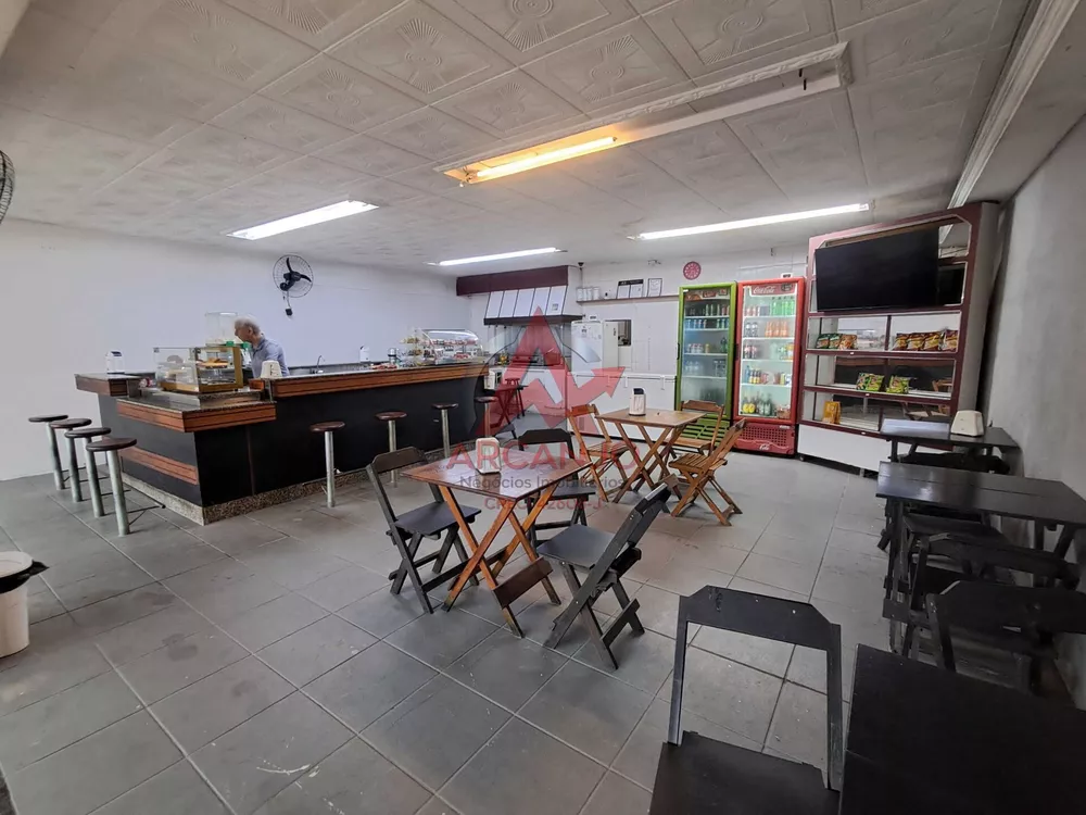 Loja-Salão, 300 m² - Foto 1