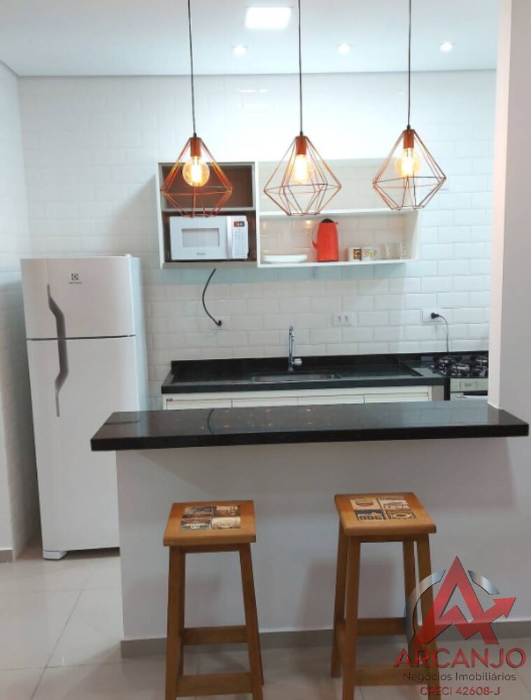 Apartamento à venda com 2 quartos, 65m² - Foto 1