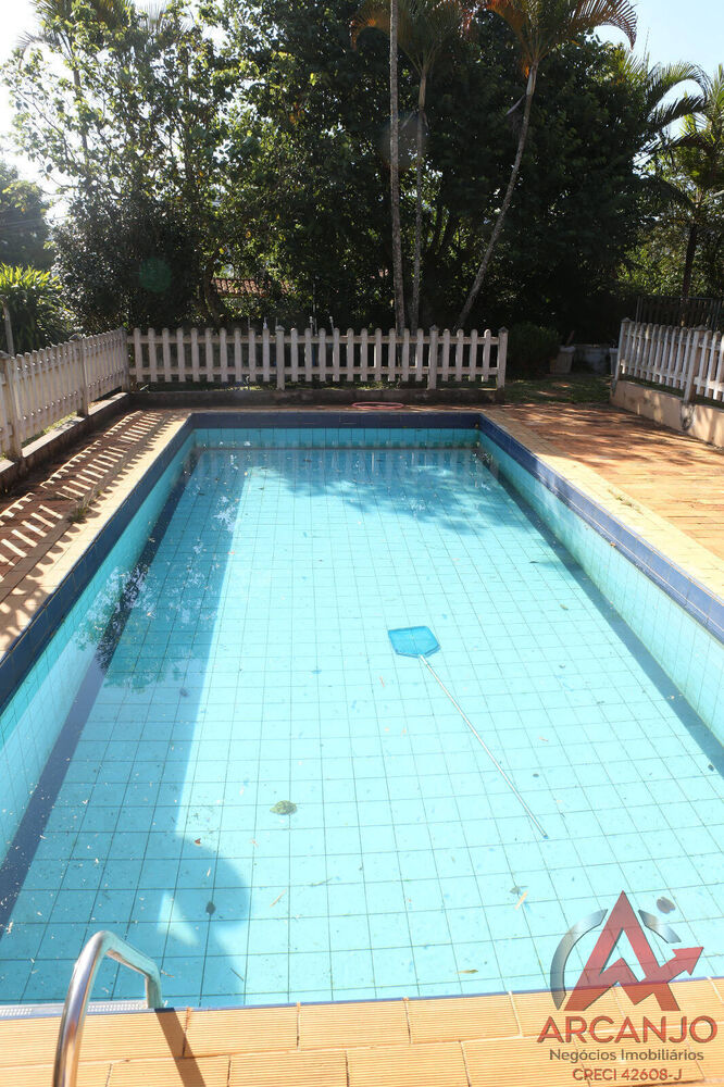 Chácara à venda com 4 quartos, 230m² - Foto 4