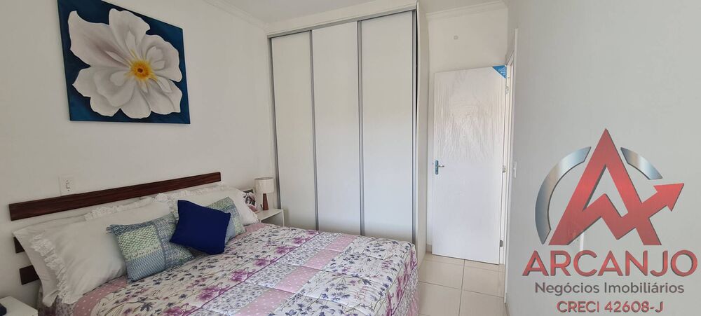 Apartamento à venda com 2 quartos, 70m² - Foto 3