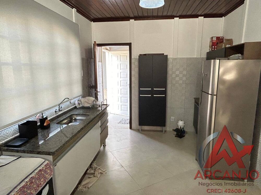Casa à venda com 3 quartos, 180m² - Foto 33