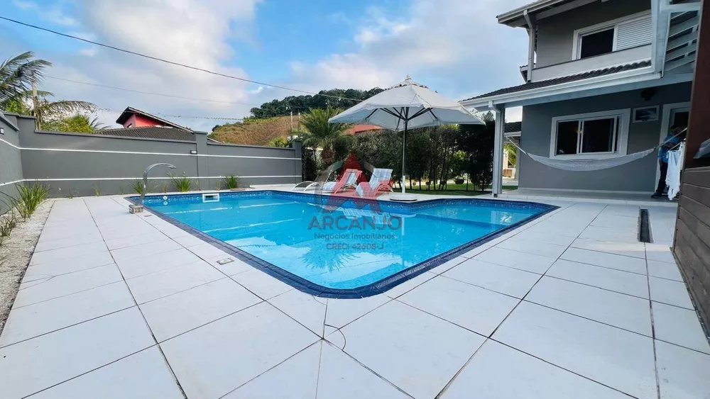 Casa, 3 quartos, 561 m² - Foto 2