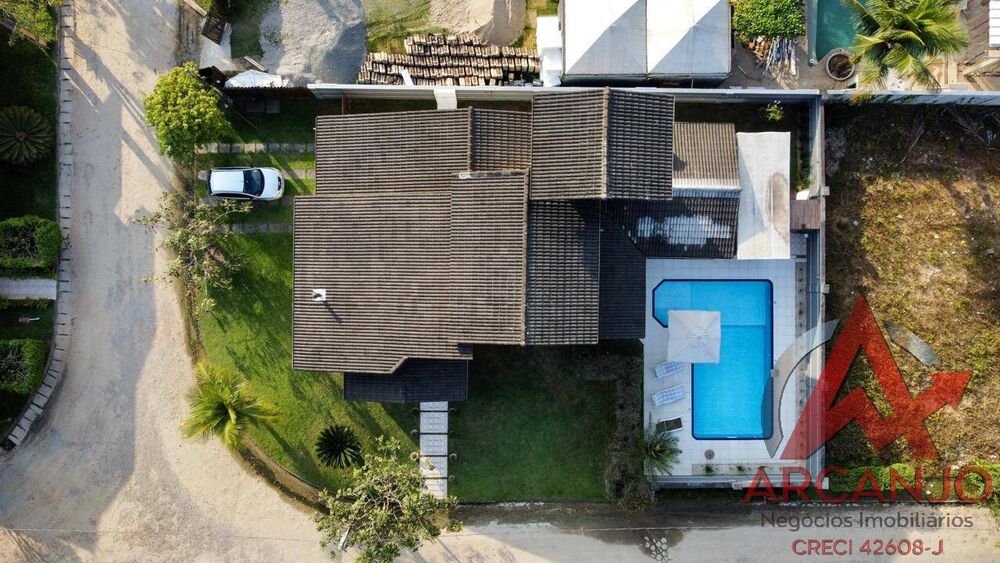 Casa à venda com 3 quartos, 561m² - Foto 4