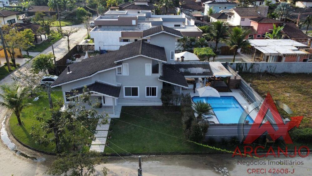 Casa à venda com 3 quartos, 561m² - Foto 2