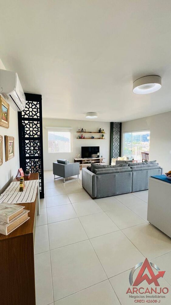 Cobertura à venda com 3 quartos, 203m² - Foto 1