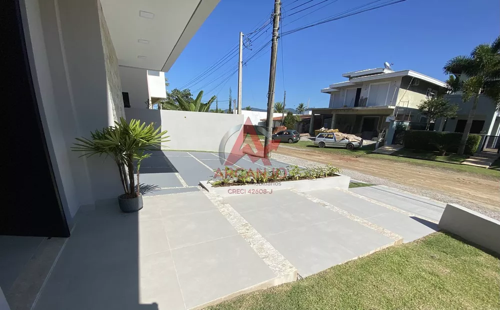 Casa, 4 quartos, 270 m² - Foto 4