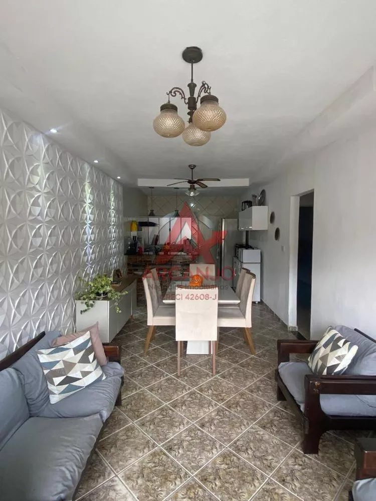 Casa, 5 quartos, 119 m² - Foto 2