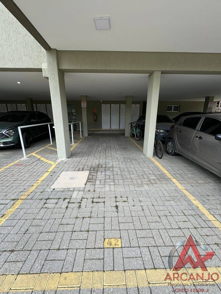 Apartamento à venda com 3 quartos, 156m² - Foto 3