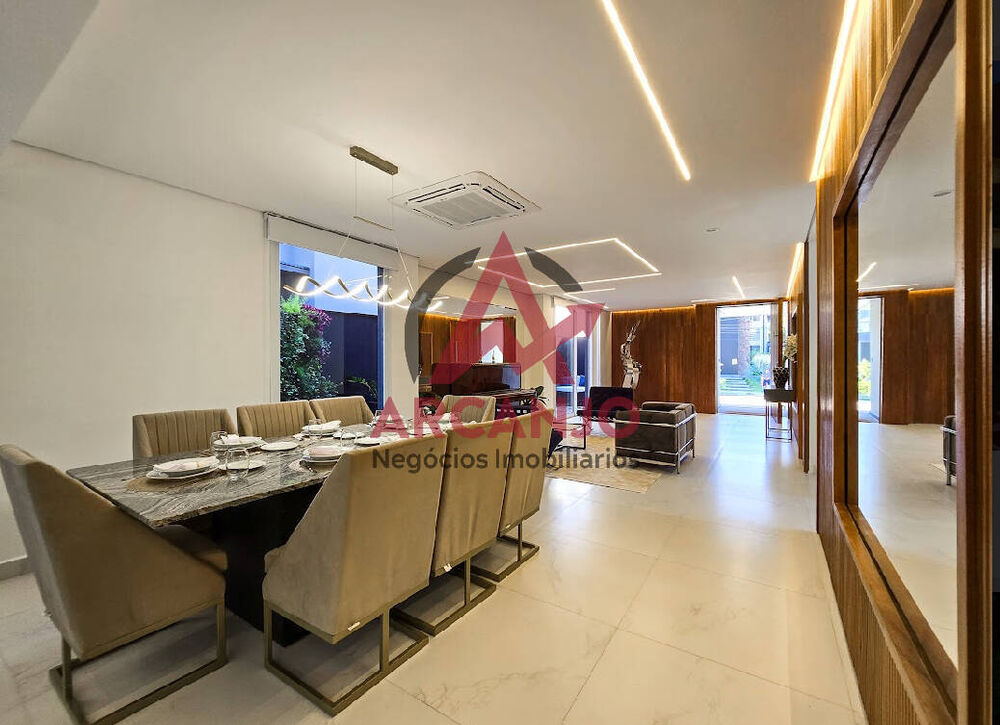 Casa à venda com 7 quartos, 450m² - Foto 2