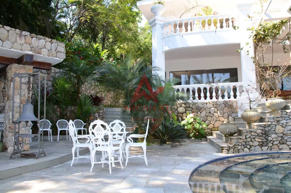 Casa, 6 quartos, 1000 m² - Foto 1