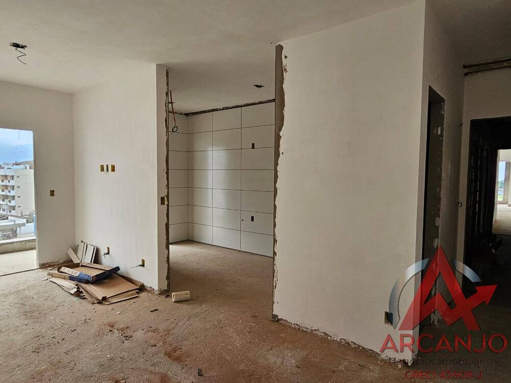 Apartamento à venda com 2 quartos, 72m² - Foto 2