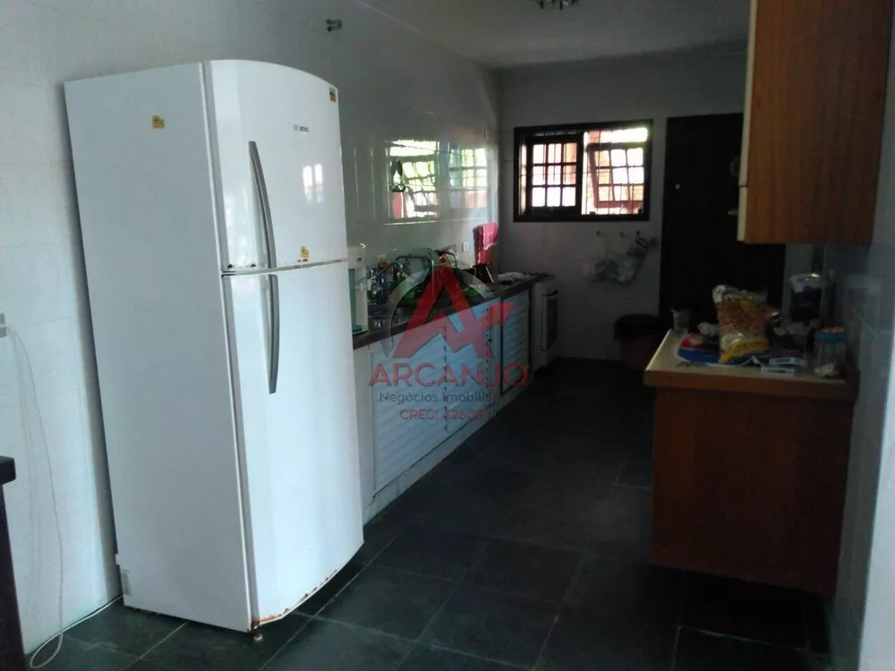 Casa, 5 quartos, 282 m² - Foto 1