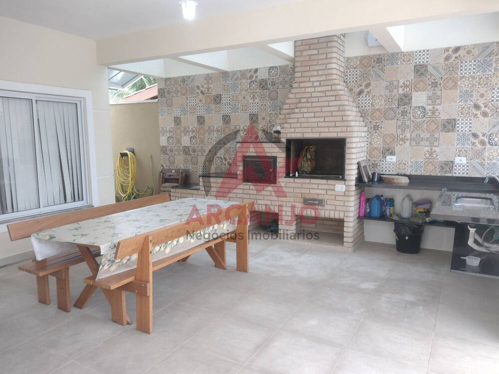 Casa, 4 quartos, 280 m² - Foto 2