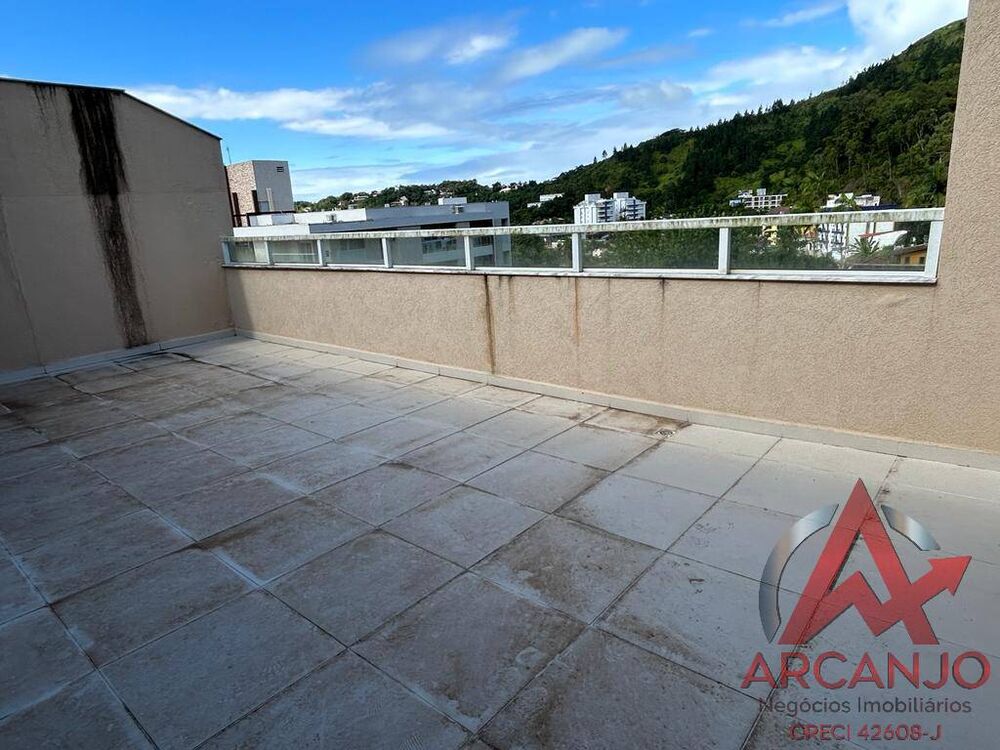 Cobertura à venda com 3 quartos, 150m² - Foto 3