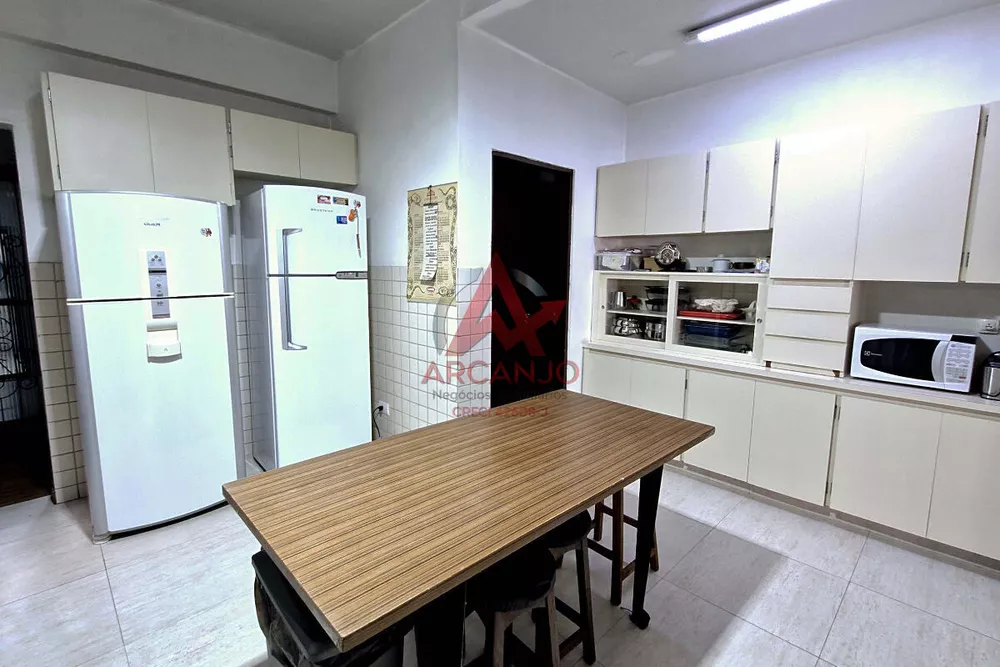Sobrado, 2 quartos, 215 m² - Foto 2