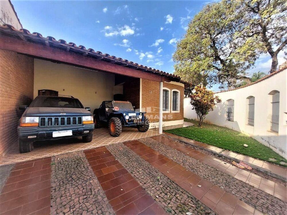 Casa, 3 quartos, 231 m² - Foto 2