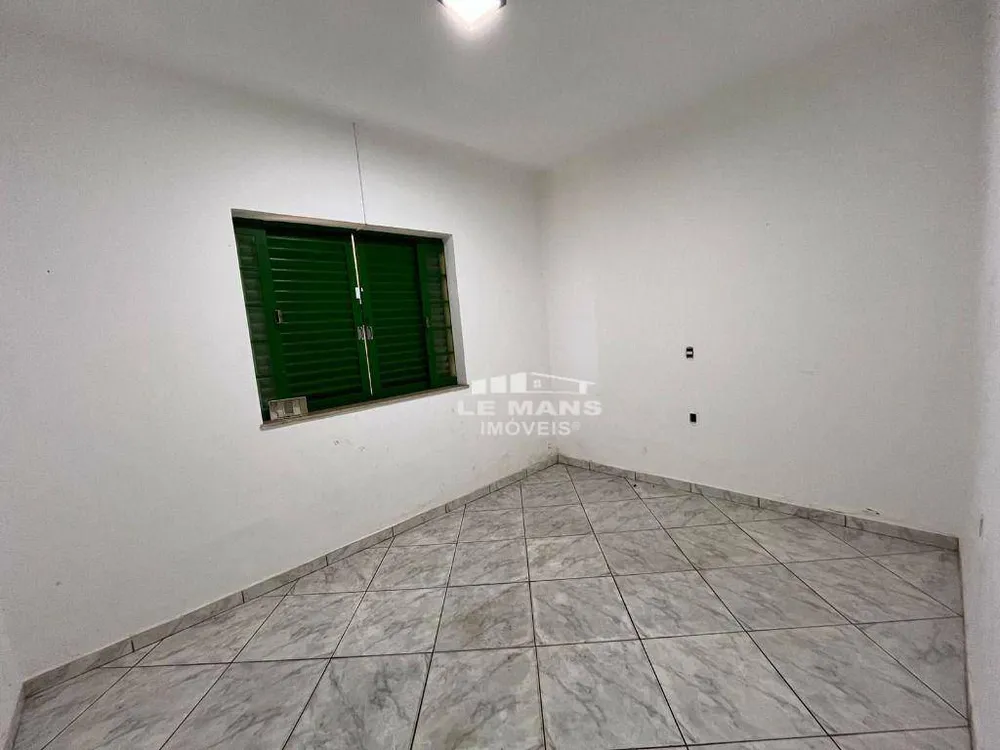 Casa, 3 quartos, 197 m² - Foto 3