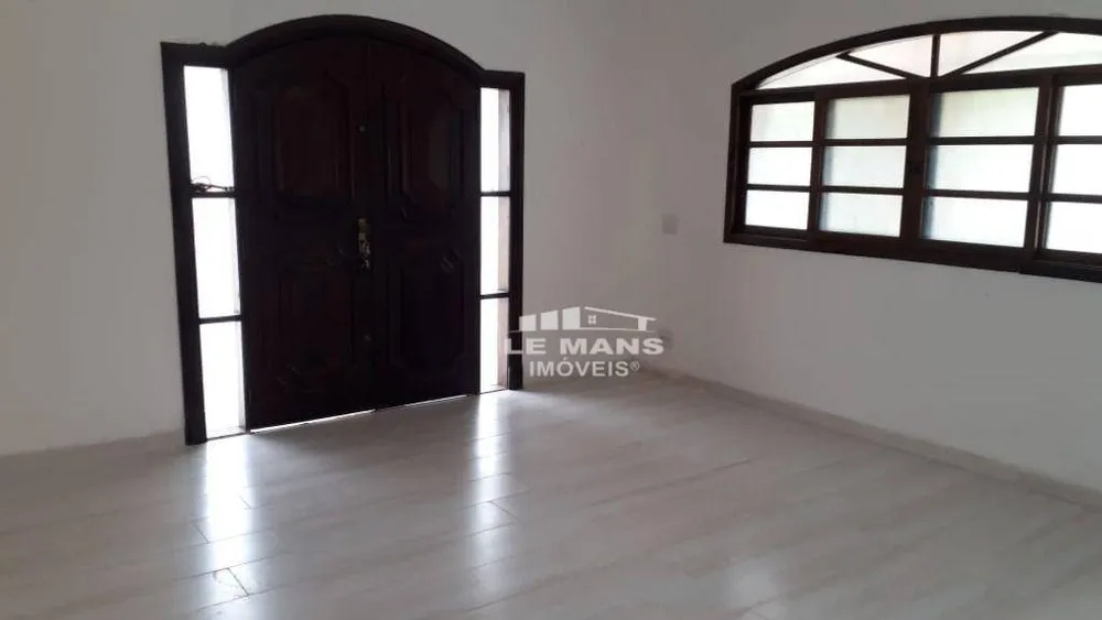 Casa, 6 quartos, 347 m² - Foto 1