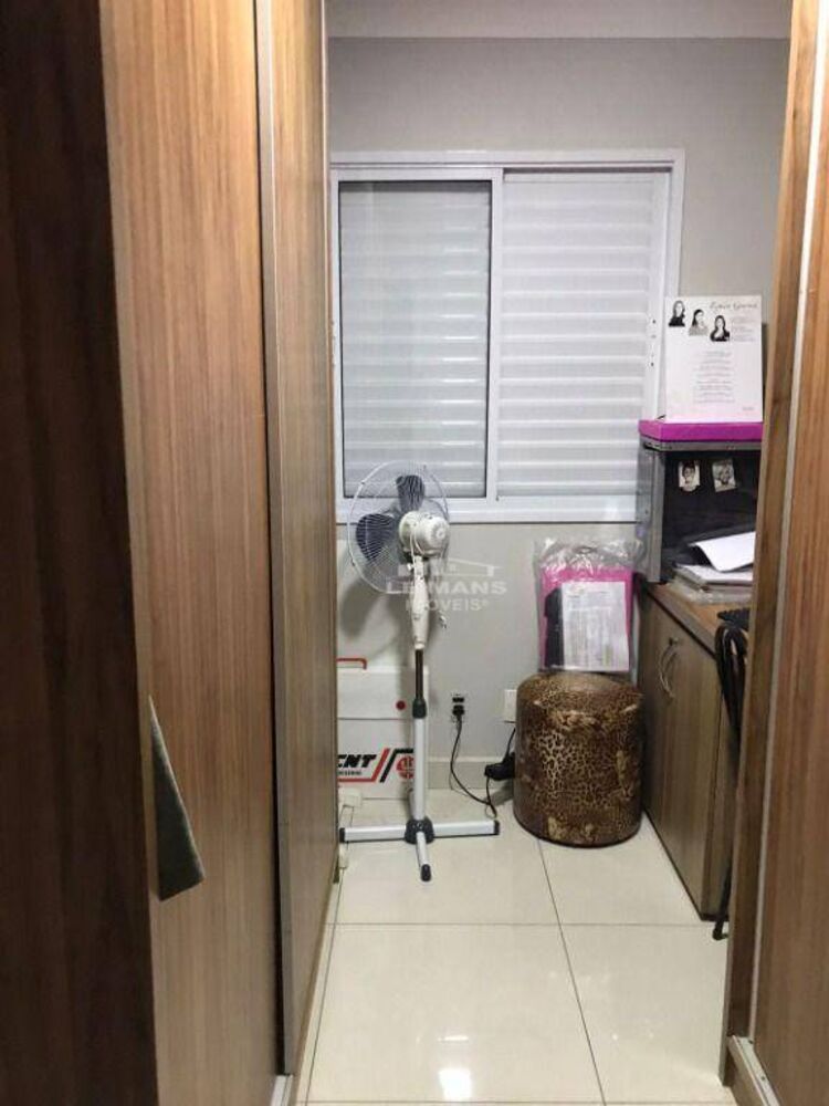 Apartamento à venda com 3 quartos, 68m² - Foto 9