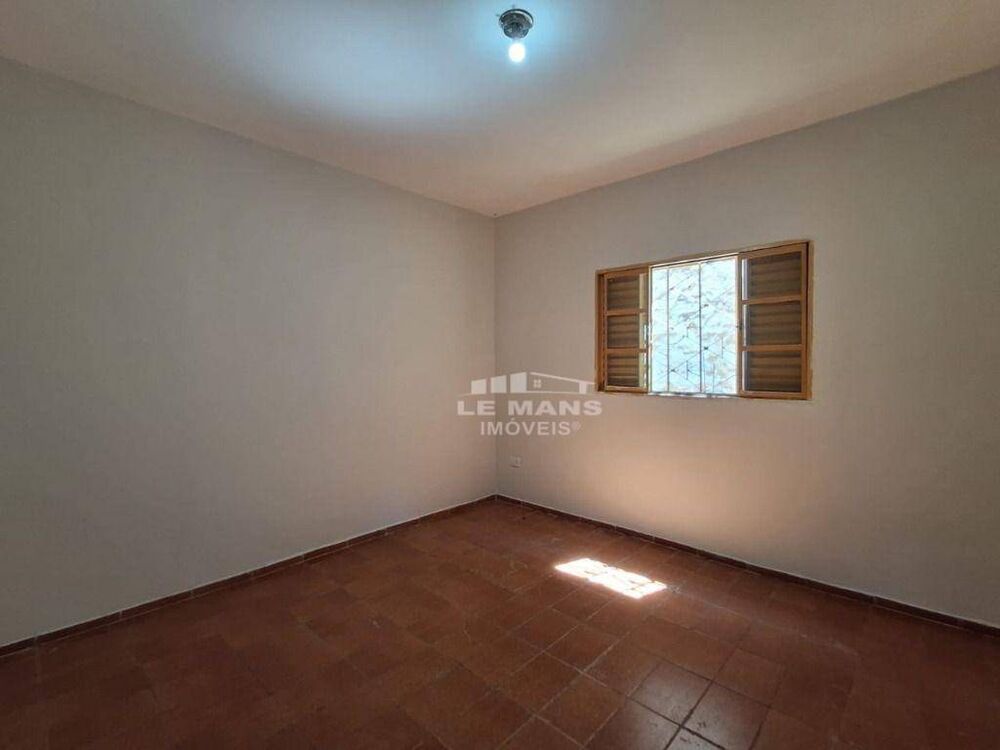 Casa, 2 quartos, 241 m² - Foto 7