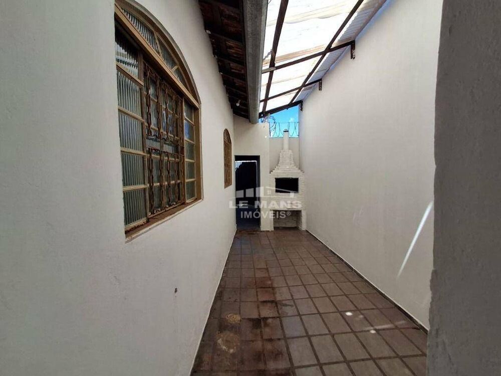 Casa, 2 quartos, 241 m² - Foto 10