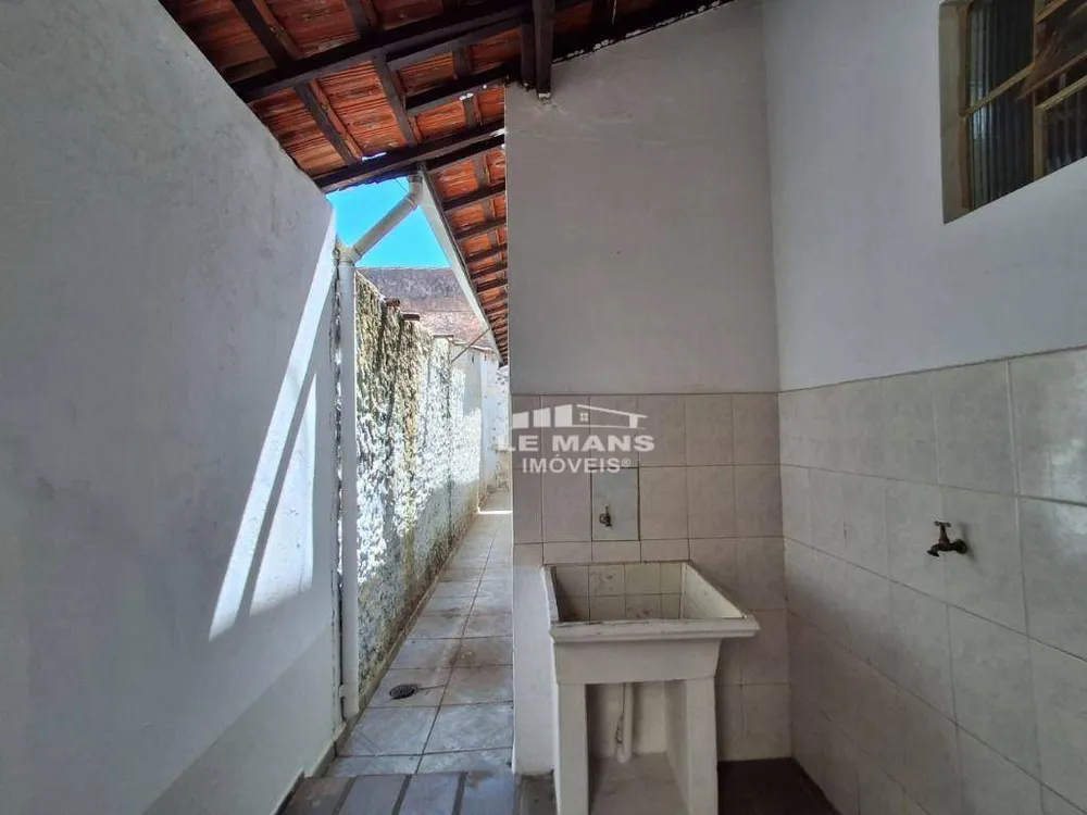 Casa, 2 quartos, 241 m² - Foto 19