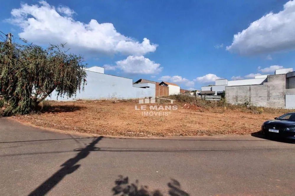 Terreno, 561 m² - Foto 1