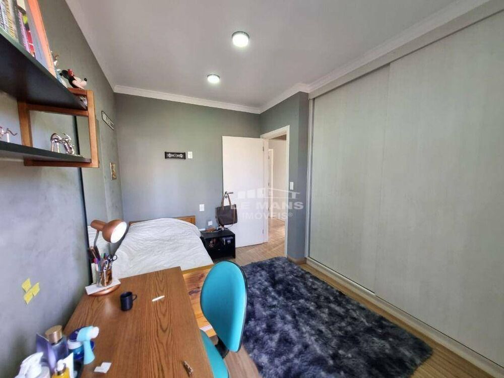 Casa à venda com 3 quartos, 210m² - Foto 12