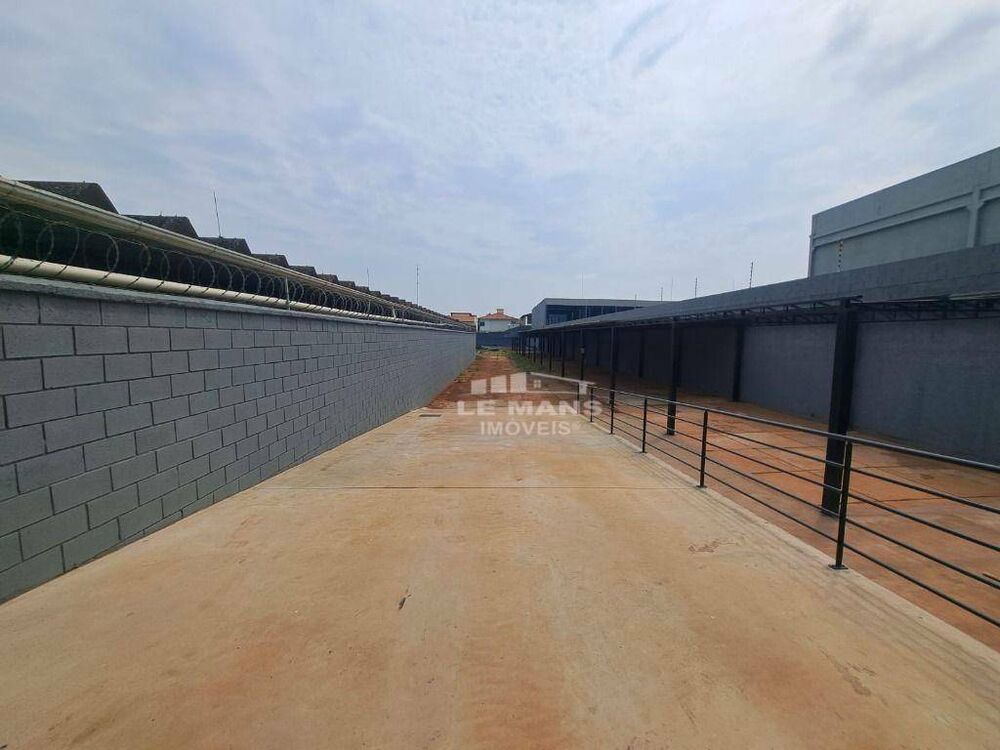 Depósito-Galpão-Armazém para alugar, 672m² - Foto 12