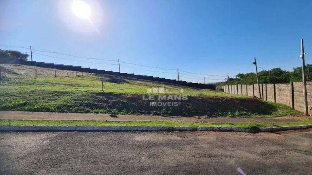 Loteamento e Condomínio, 2105 m² - Foto 3