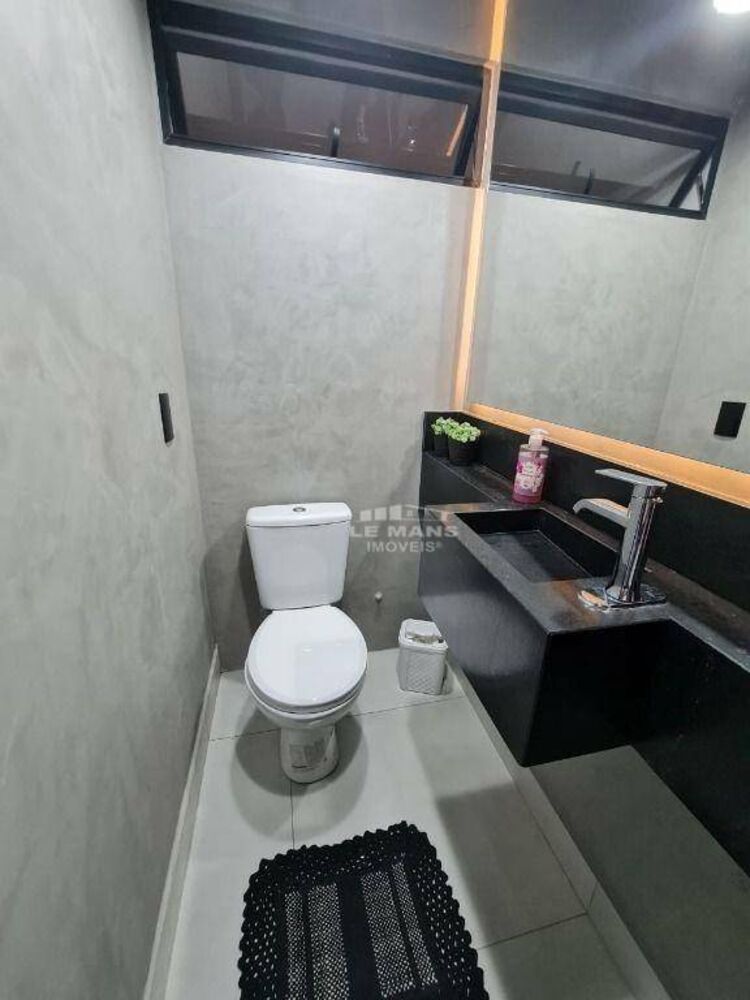 Casa à venda com 3 quartos, 130m² - Foto 4